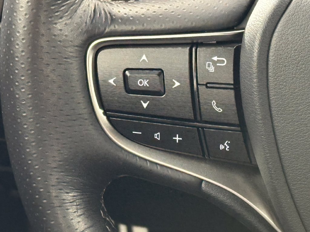 Used 2023 Lexus ES 350 F Sport w/ Accessory Package (Z1) FWD image 31