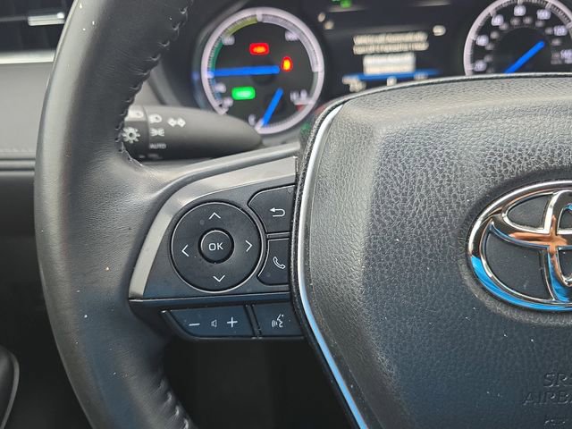 Used 2023 Toyota Venza LE image 17