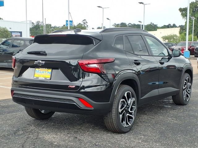 New 2026 Chevrolet Trax RS FWD image 5