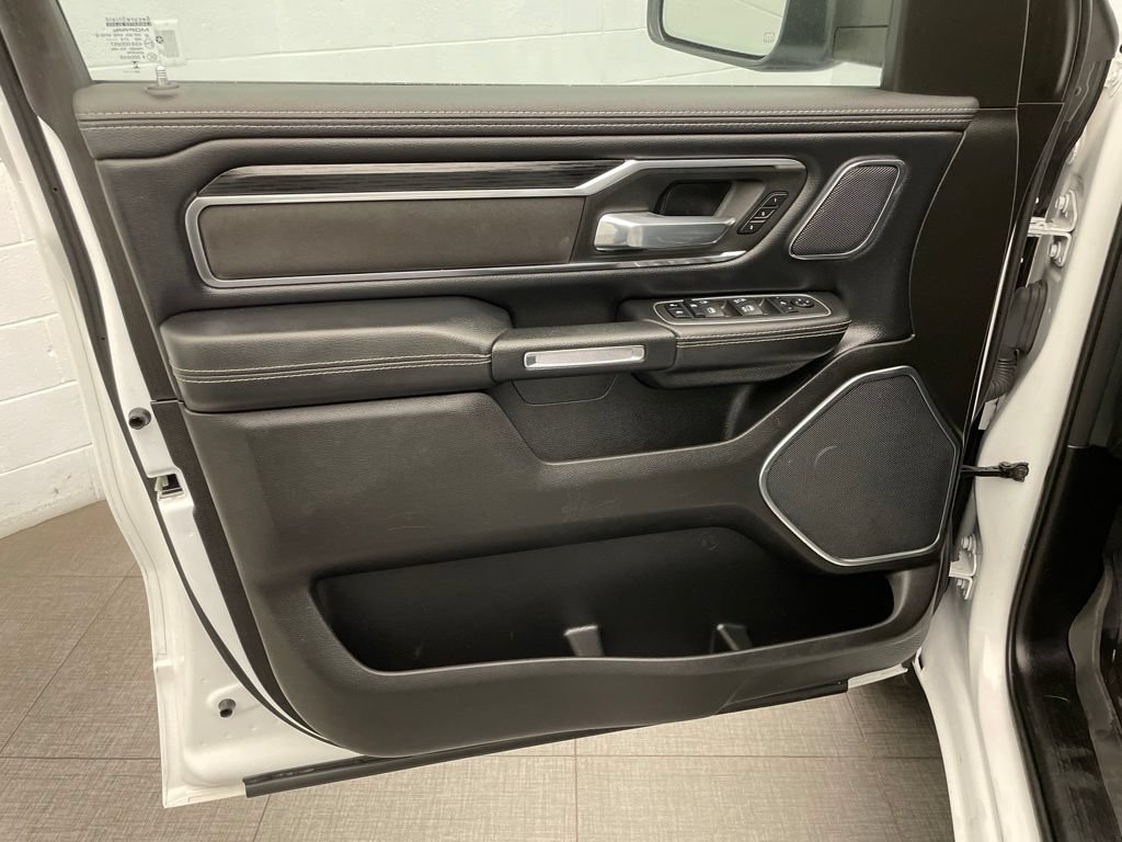 Used 2024 RAM 1500 Laramie AWD/4WD image 25