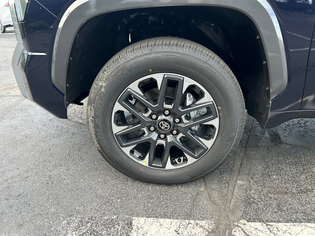New 2026 Toyota Tundra Limited AWD/4WD image 29
