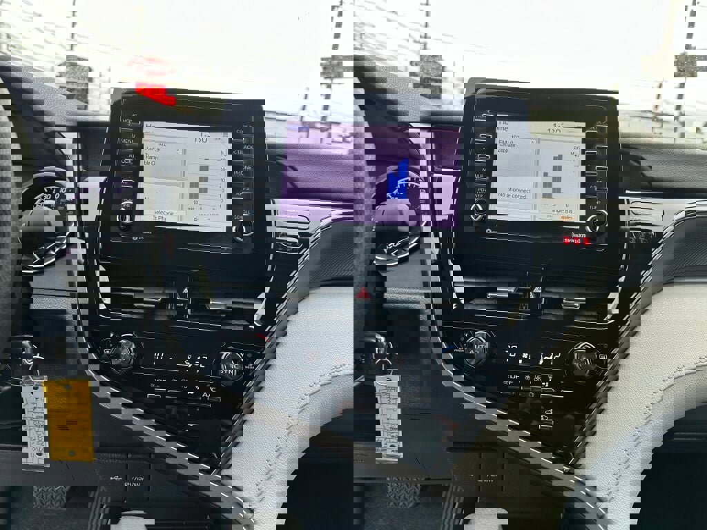 Used 2023 Toyota Camry LE image 20