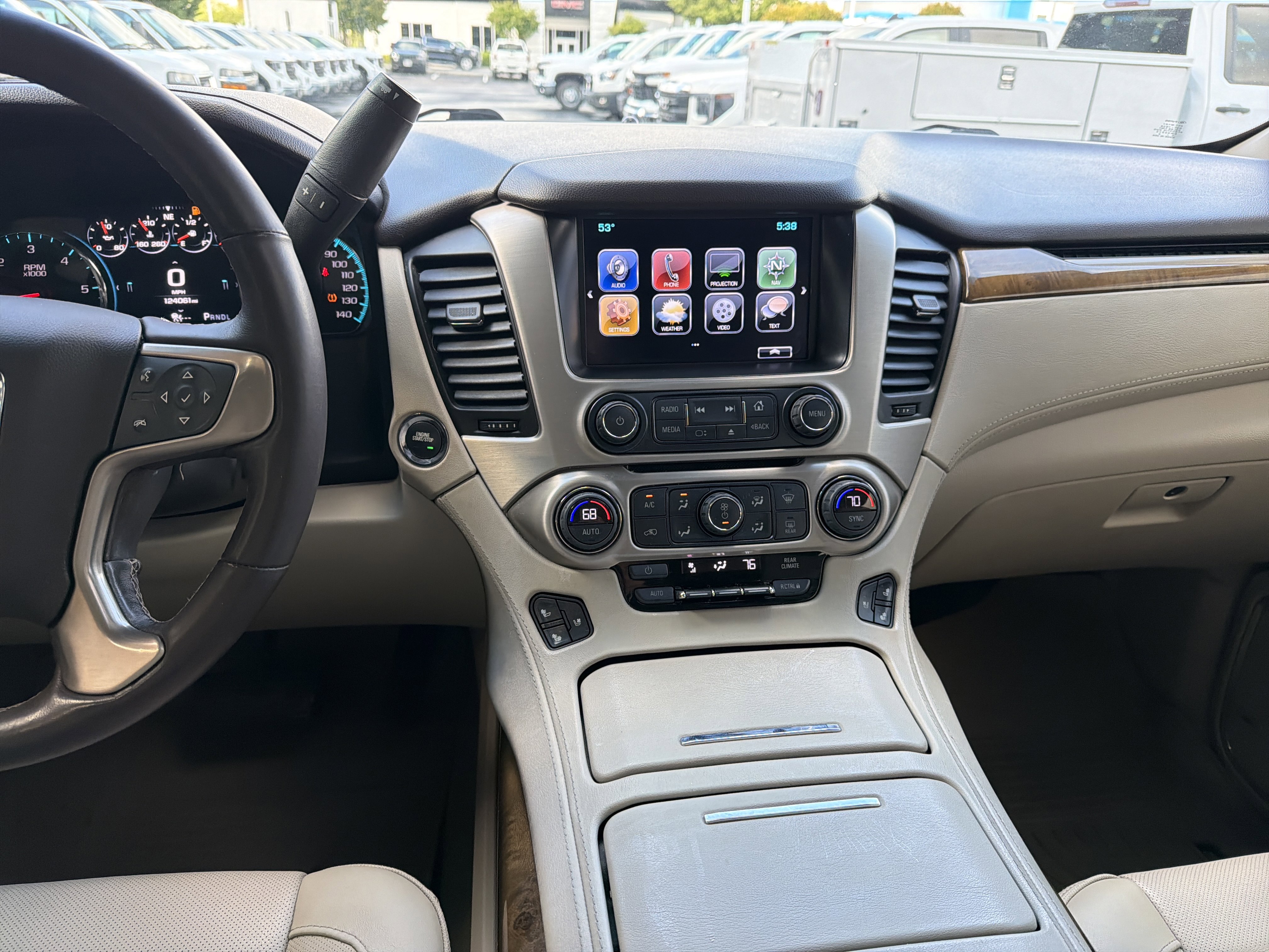 Used 2017 GMC Yukon Denali w/ Open Road Package AWD/4WD image 31
