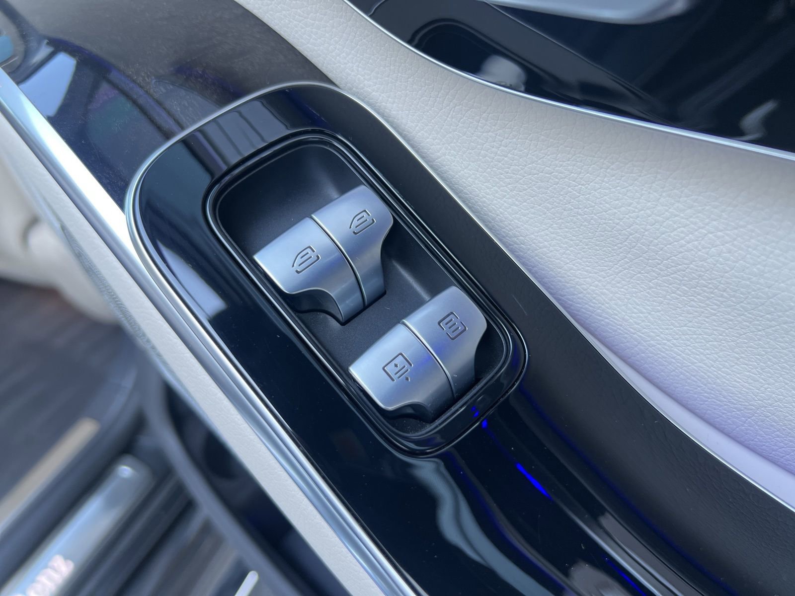 Used 2022 Mercedes-Benz S 580 4MATIC Sedan image 34