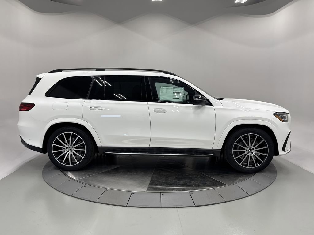 New 2026 Mercedes-Benz GLS 580 4MATIC image 8