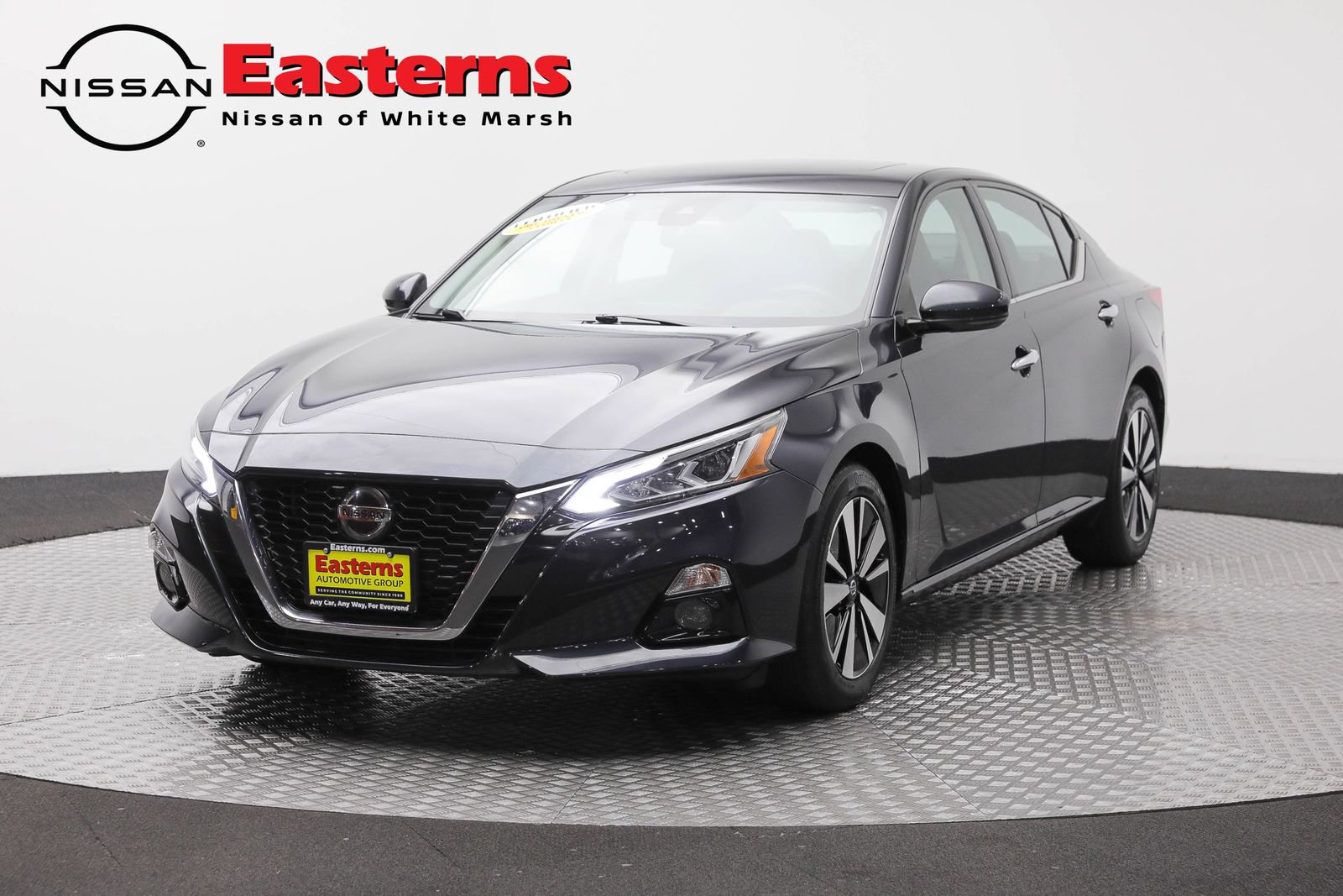Used 2019 Nissan Altima 2.5 SV FWD image 1