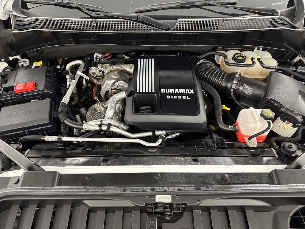 Used 2024 Chevrolet Silverado 1500 RST AWD/4WD image 35