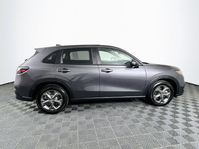 Certified 2027 Honda HR-V LX image 8