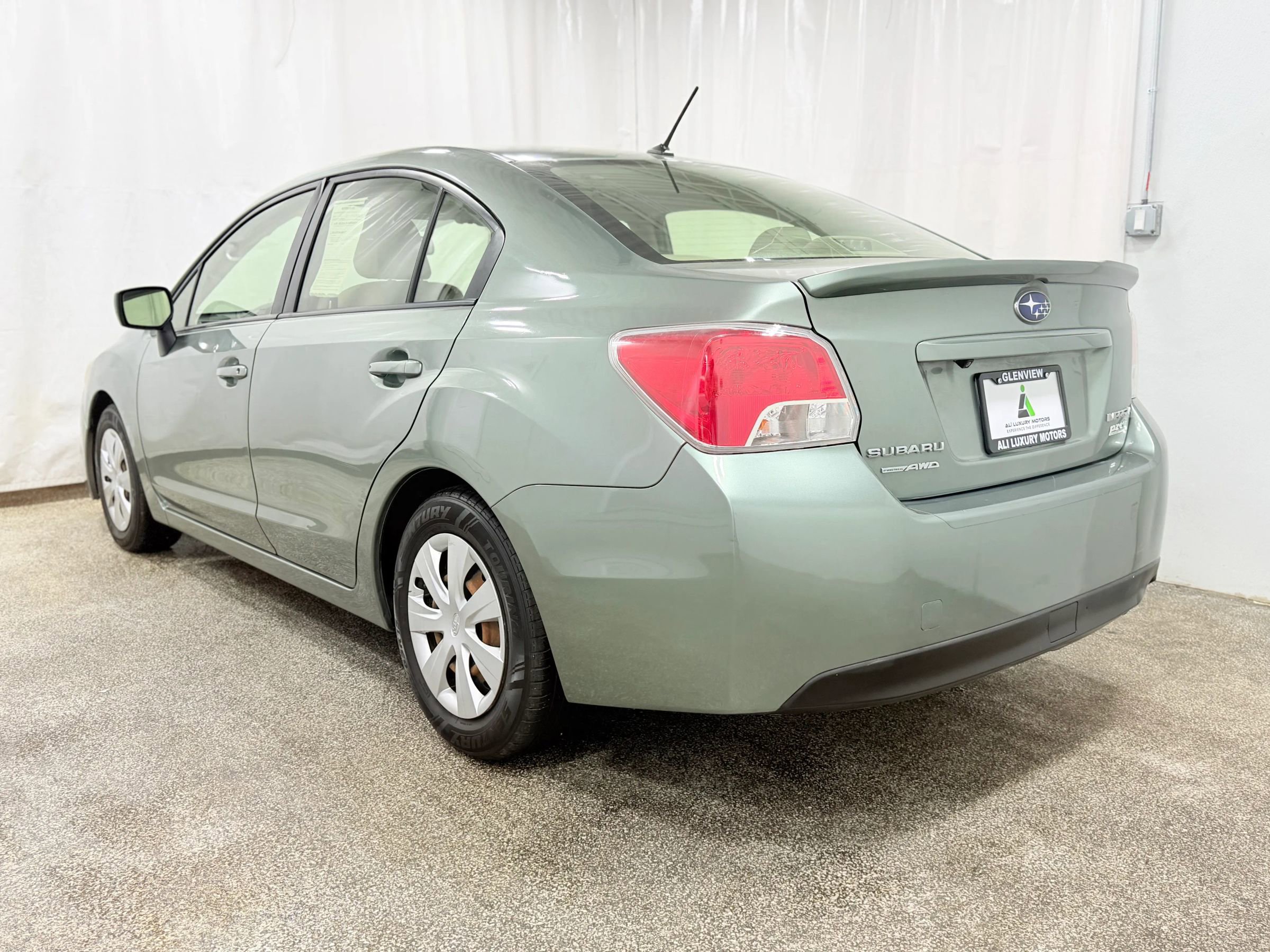 Used 2016 Subaru Impreza 2.0i image 6