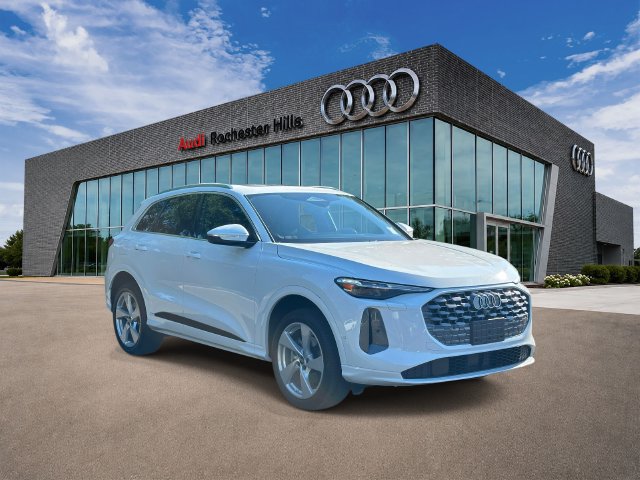 Certified 2025 Audi Q5 Premium Plus AWD/4WD image 7