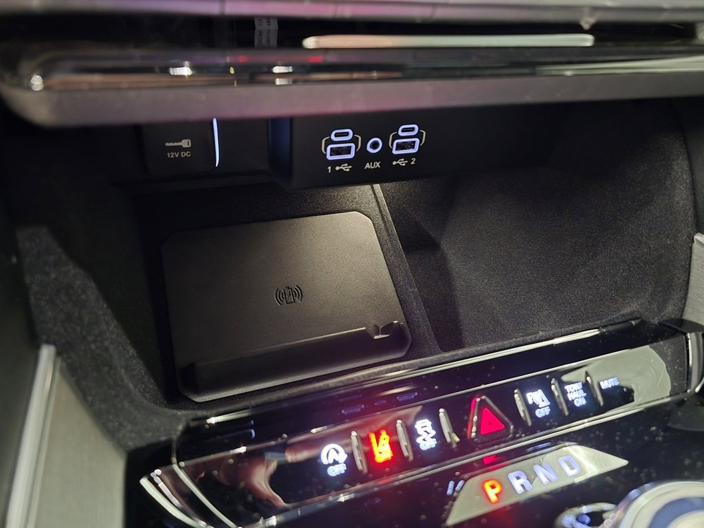 New 2025 Jeep Wagoneer L Series II w/ Premium Group I image 29