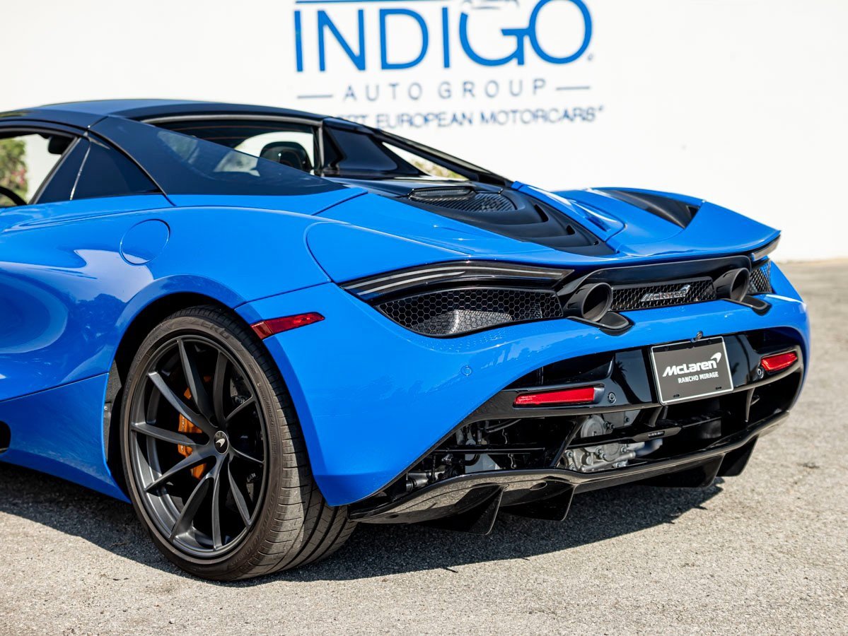 Used 2021 McLaren 720S Performance image 12