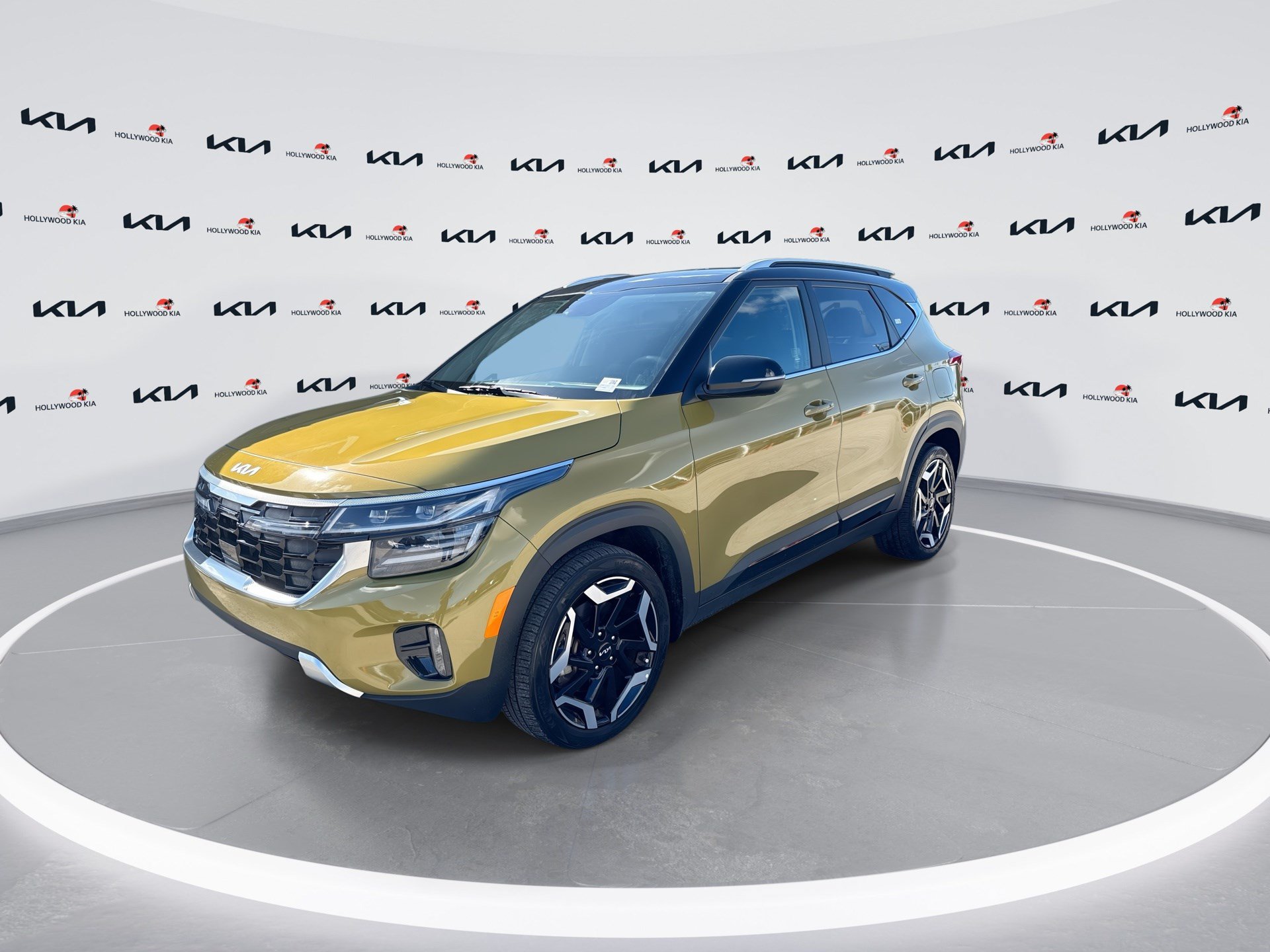 Used 2024 Kia Seltos SX AWD/4WD image 4