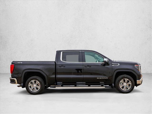 Used 2024 GMC Sierra 1500 SLE w/ Preferred Package image 4