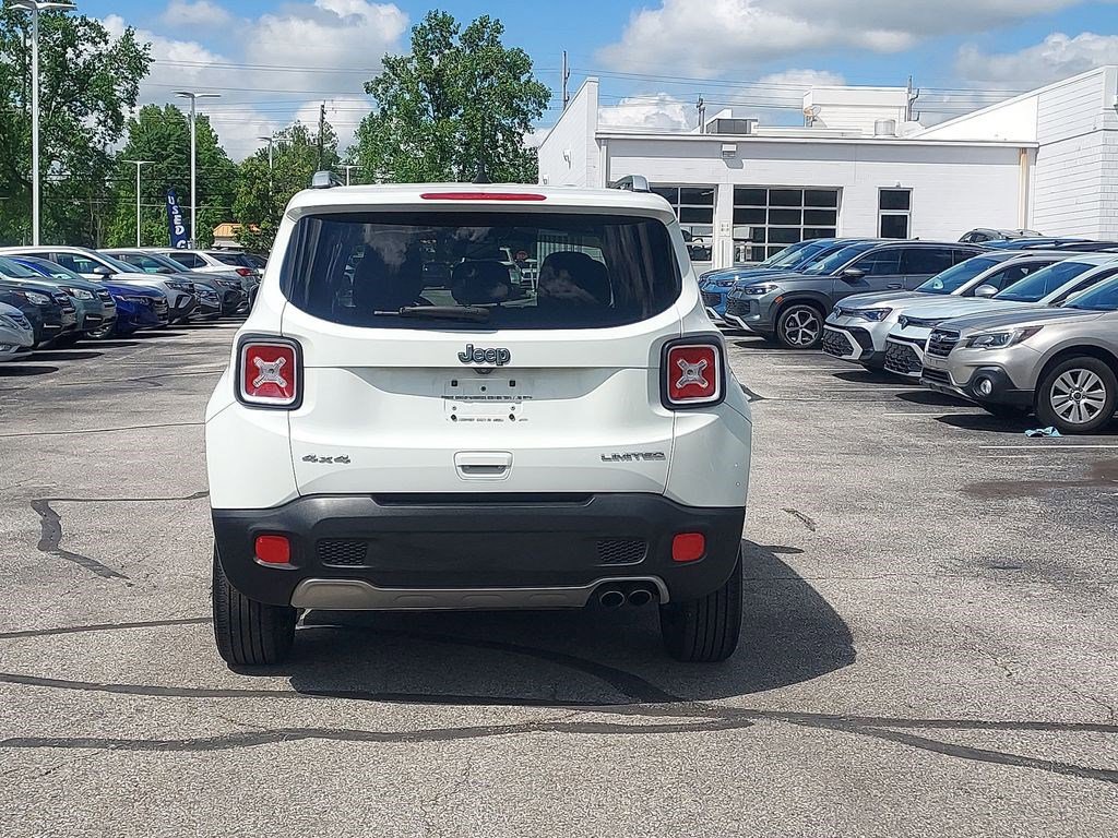 Used 2018 Jeep Renegade Limited w/ UConnect 8.4 Nav Group AWD/4WD image 6