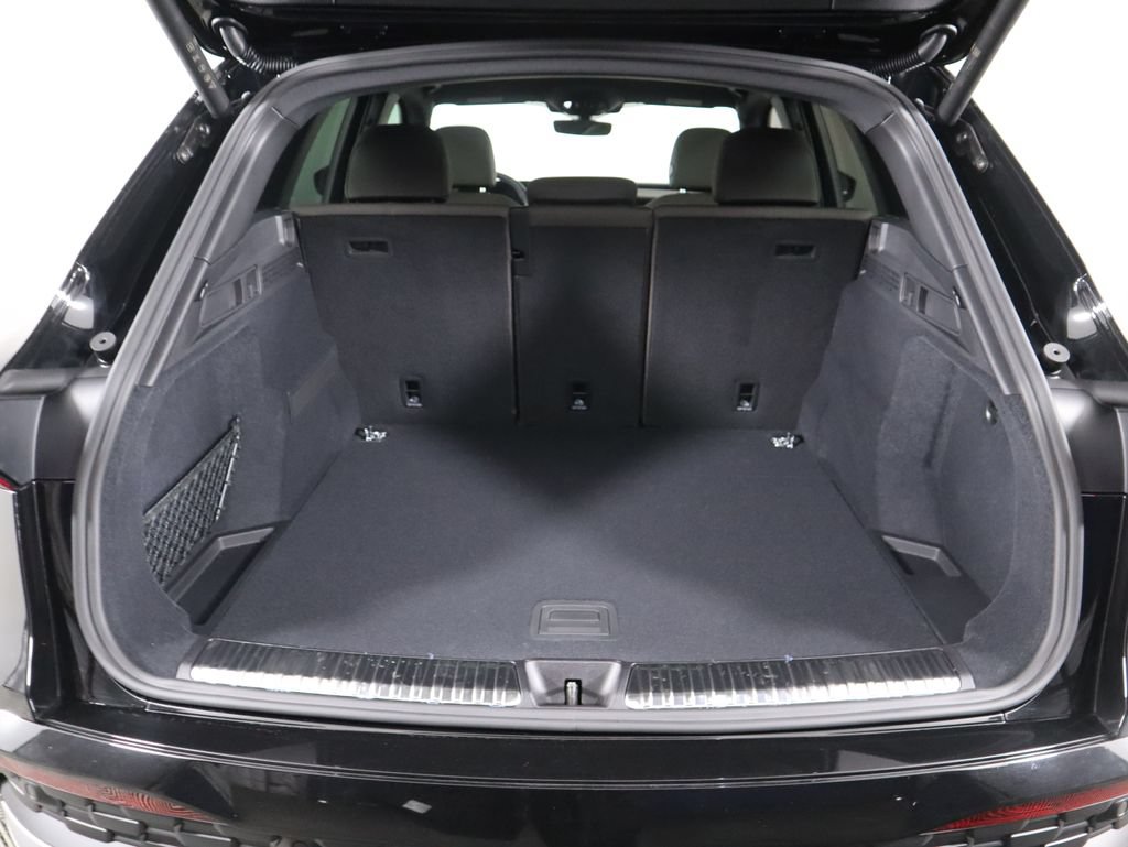 Used 2025 Audi Q5 Premium w/ Premium Plus AWD/4WD image 30