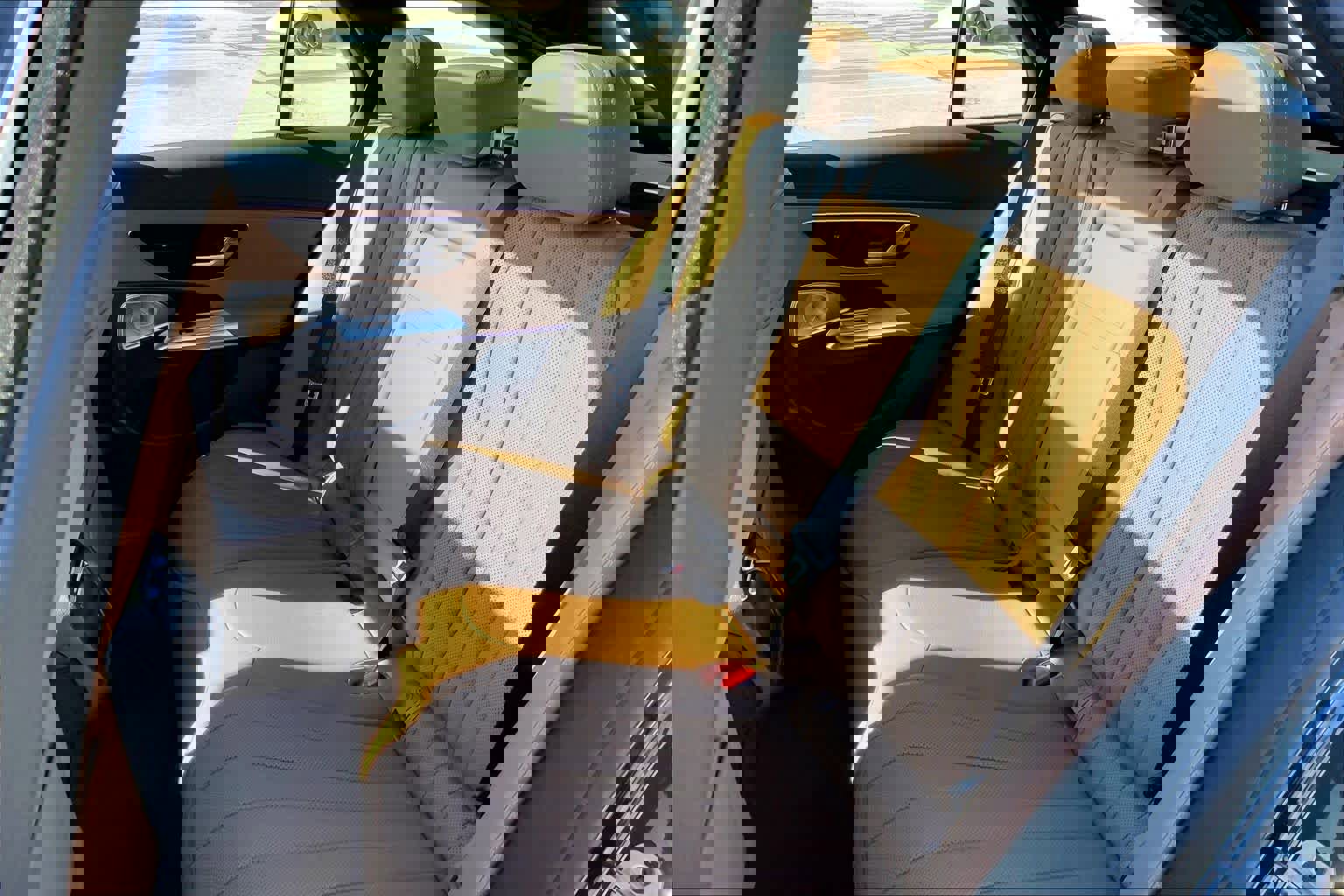 New 2026 Mercedes-Benz E 450 4MATIC All-Terrain Wagon image 13