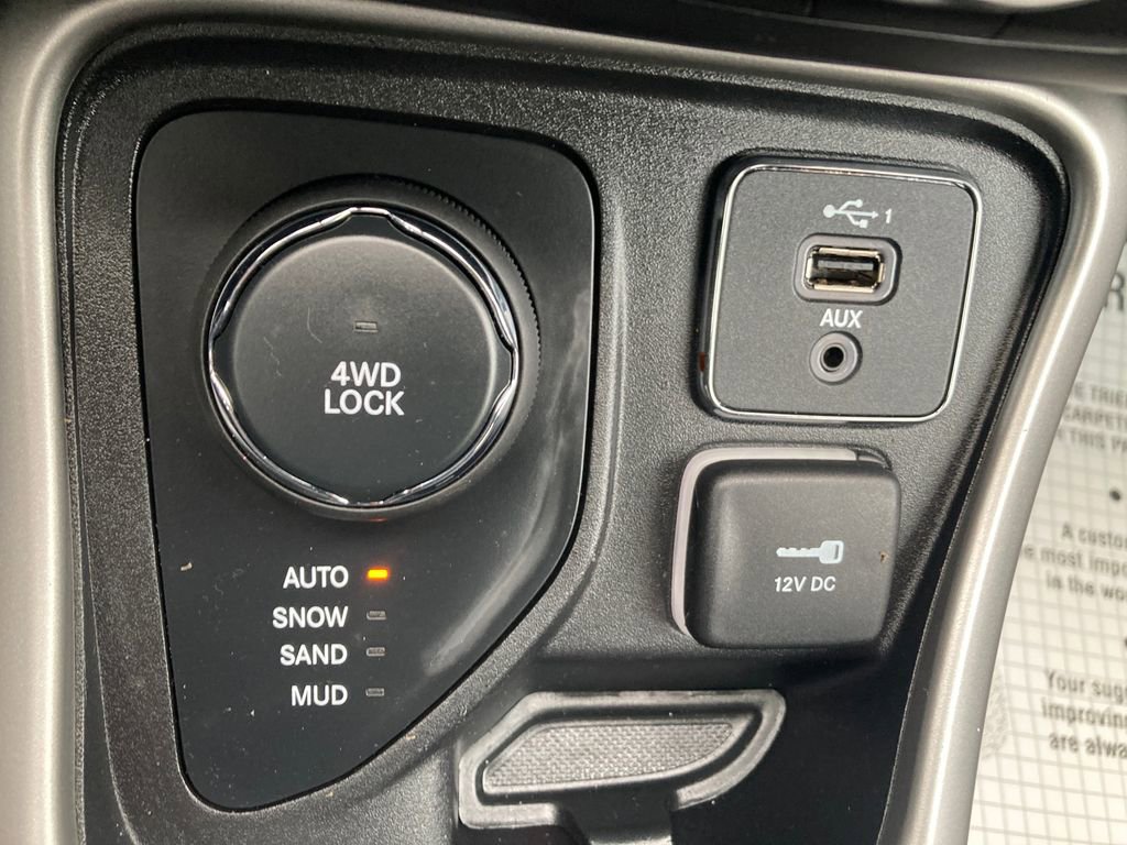 Used 2021 Jeep Compass Latitude w/ Convenience Group image 44