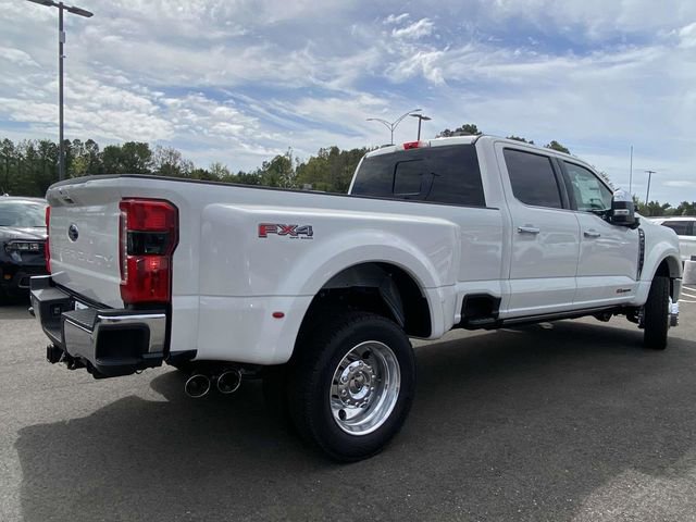 New 2026 Ford F450 Lariat w/ Lariat Ultimate Package image 3
