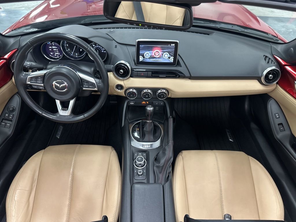Used 2017 MAZDA MX-5 Miata RF Grand Touring image 31