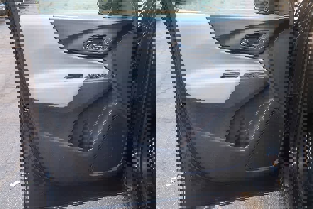 Used 2022 Chevrolet Equinox LT image 22