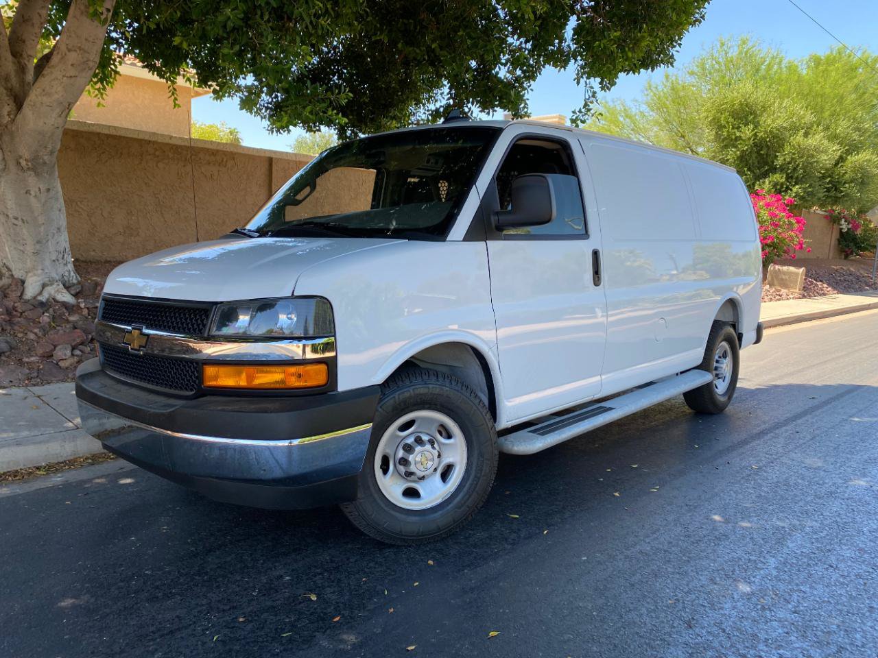 Used 2025 Chevrolet Express 2500 w/ Driver Convenience Package RWD image 52