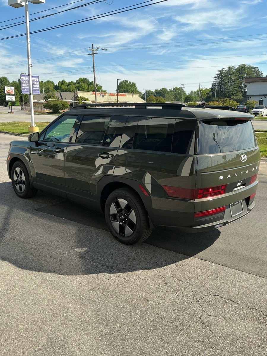 New 2026 Hyundai Santa Fe SEL FWD image 5