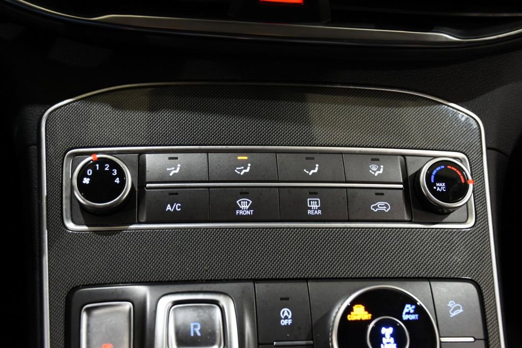 Used 2021 Hyundai Santa Fe SE AWD/4WD image 20