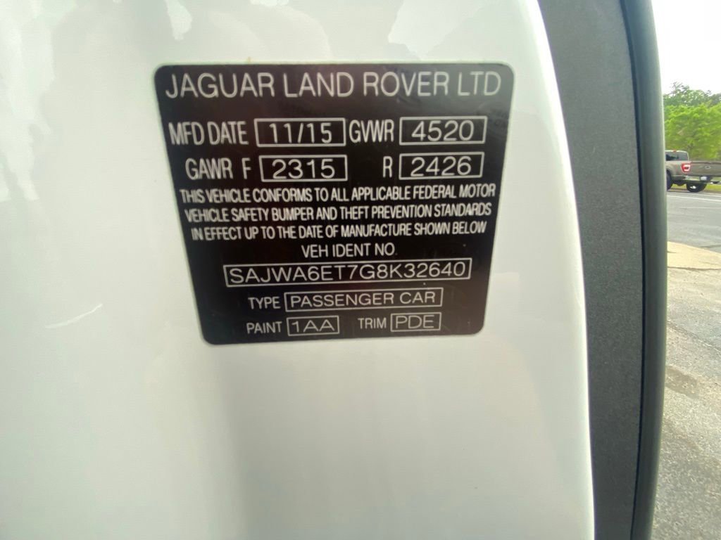 Used 2016 Jaguar F-TYPE Convertible image 30