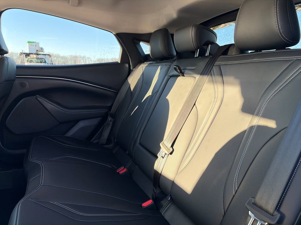 Used 2024 Ford Mustang Mach-E Premium image 34