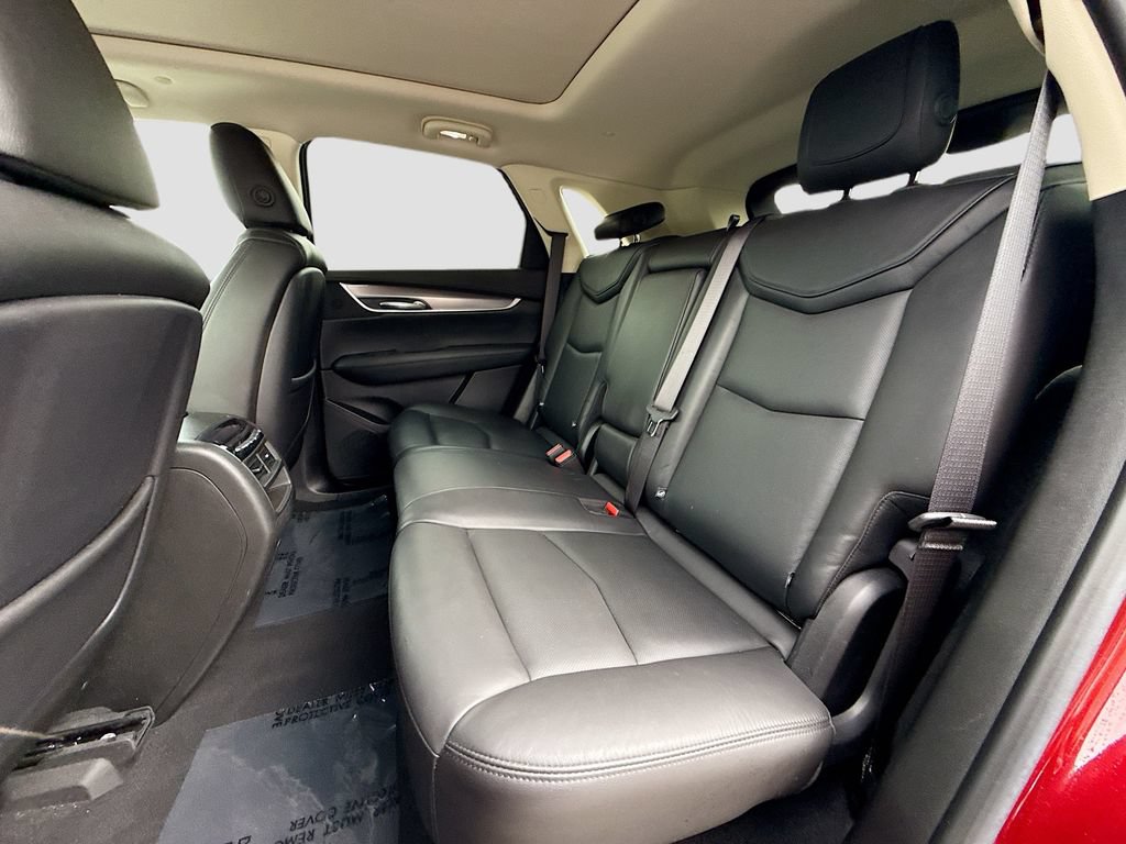 Used 2018 Cadillac XT5 Premium Luxury FWD image 21