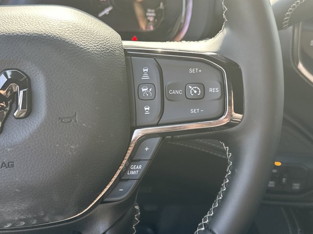 New 2025 RAM 2500 Limited AWD/4WD image 23