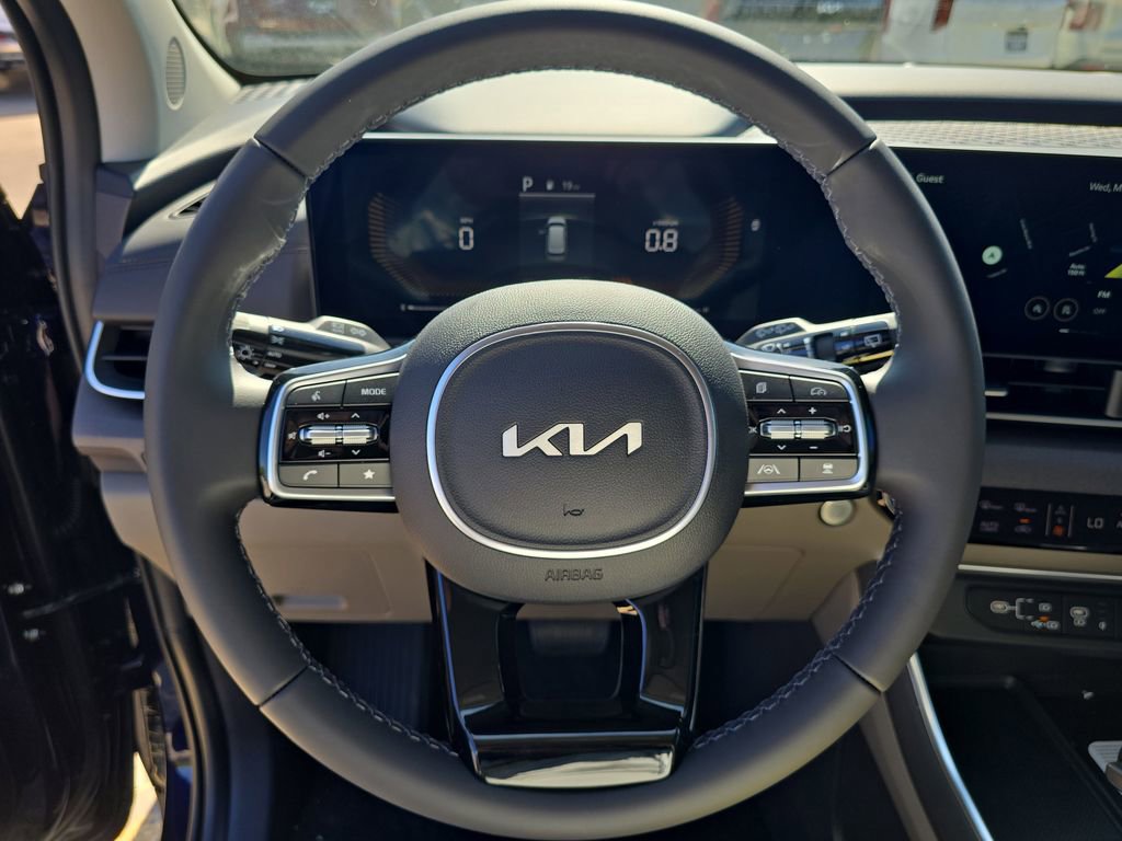 New 2026 Kia Carnival EX image 30