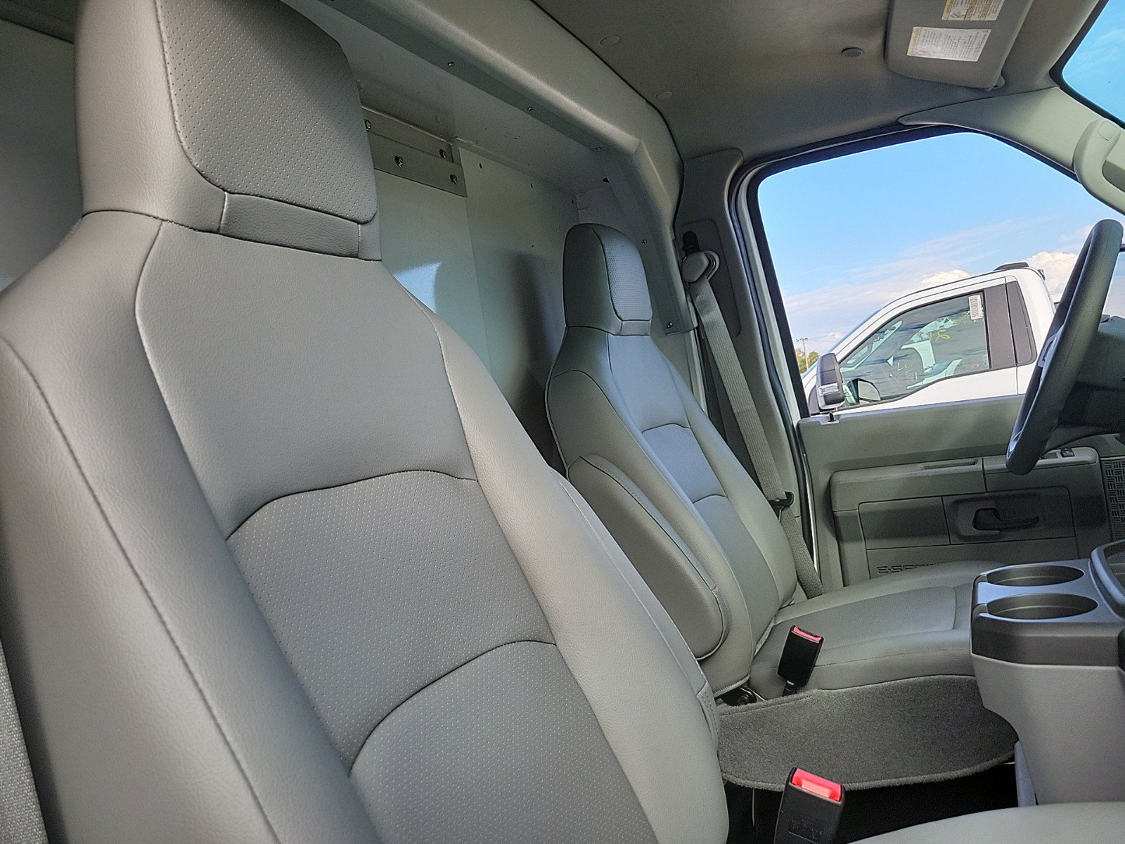 New 2025 Ford E-350 and Econoline 350 Super Duty w/ Power Equipment Group RWD image 14