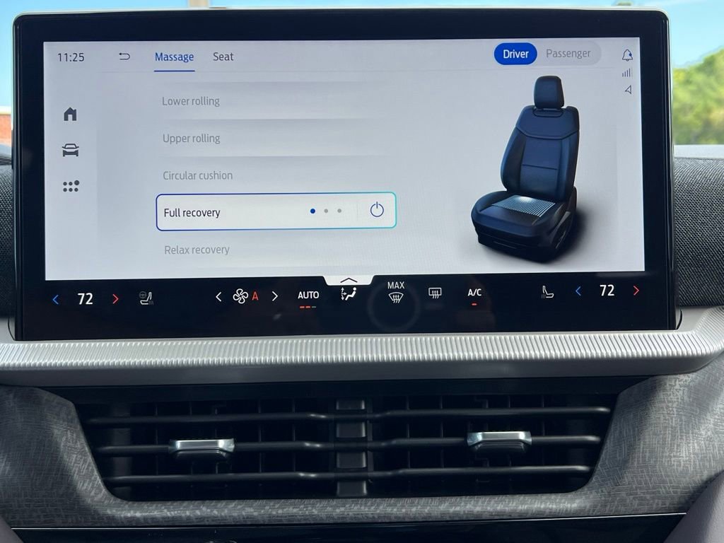 New 2026 Ford Explorer Platinum RWD image 46