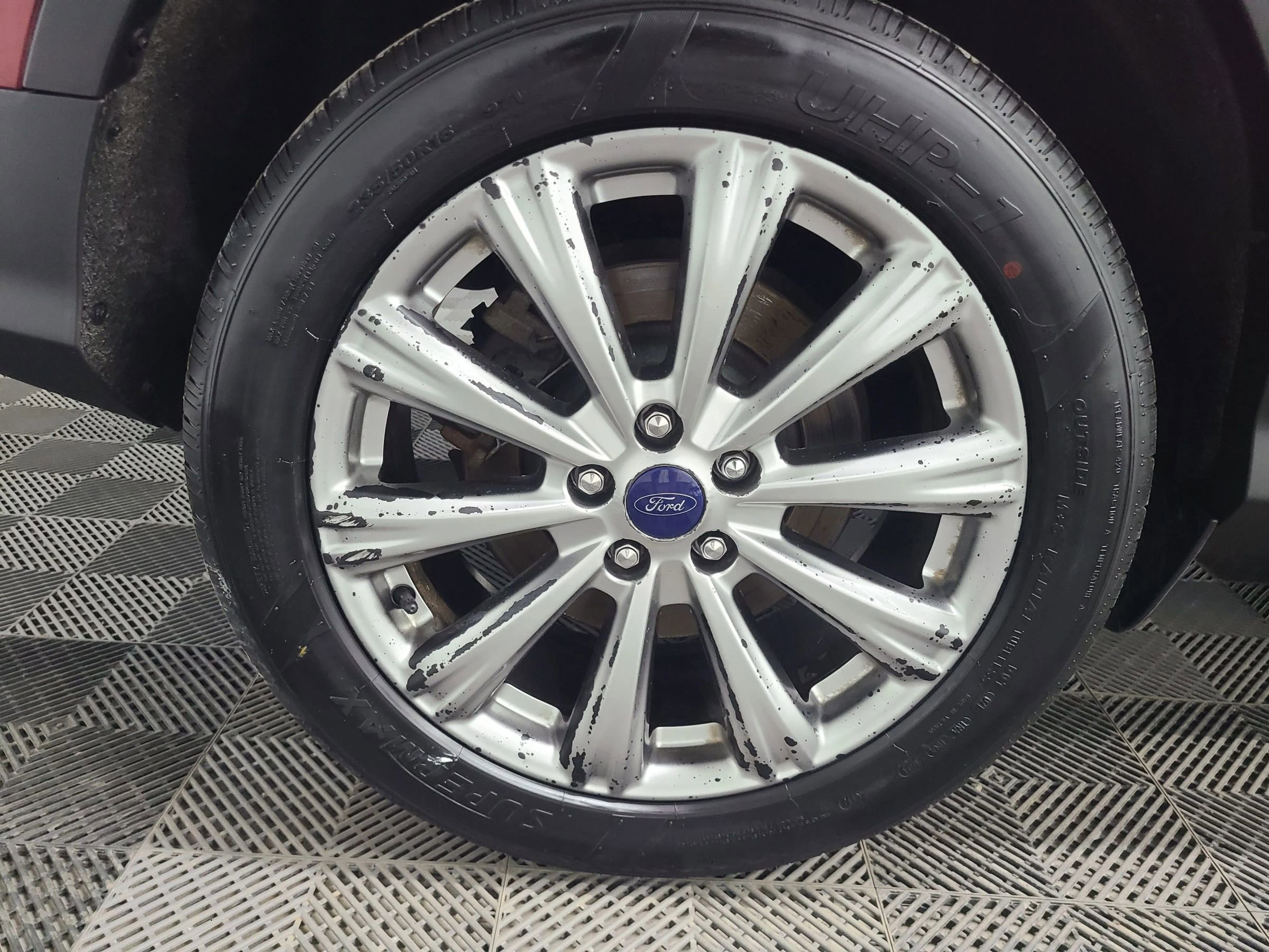 Used 2017 Ford Escape Titanium AWD/4WD image 16