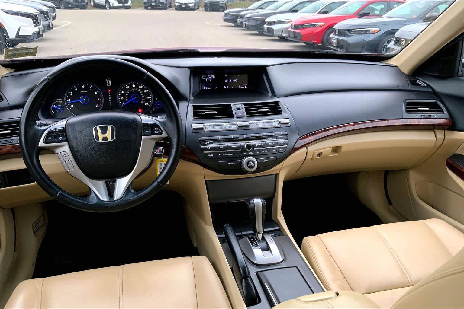 Used 2010 Honda Crosstour EX-L image 6