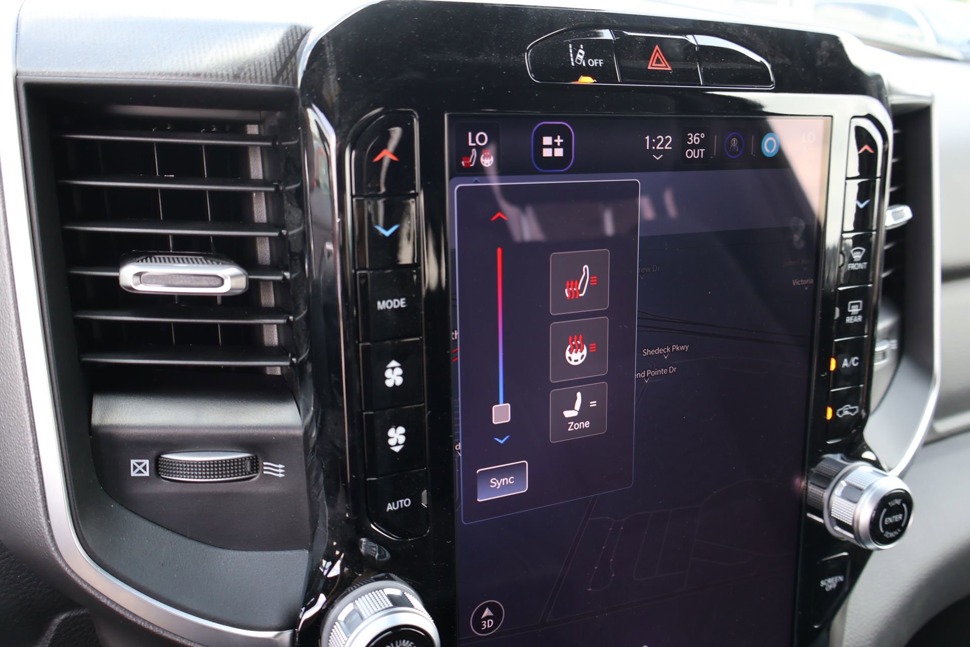 New 2026 RAM 1500 4x4 Crew Cab image 8