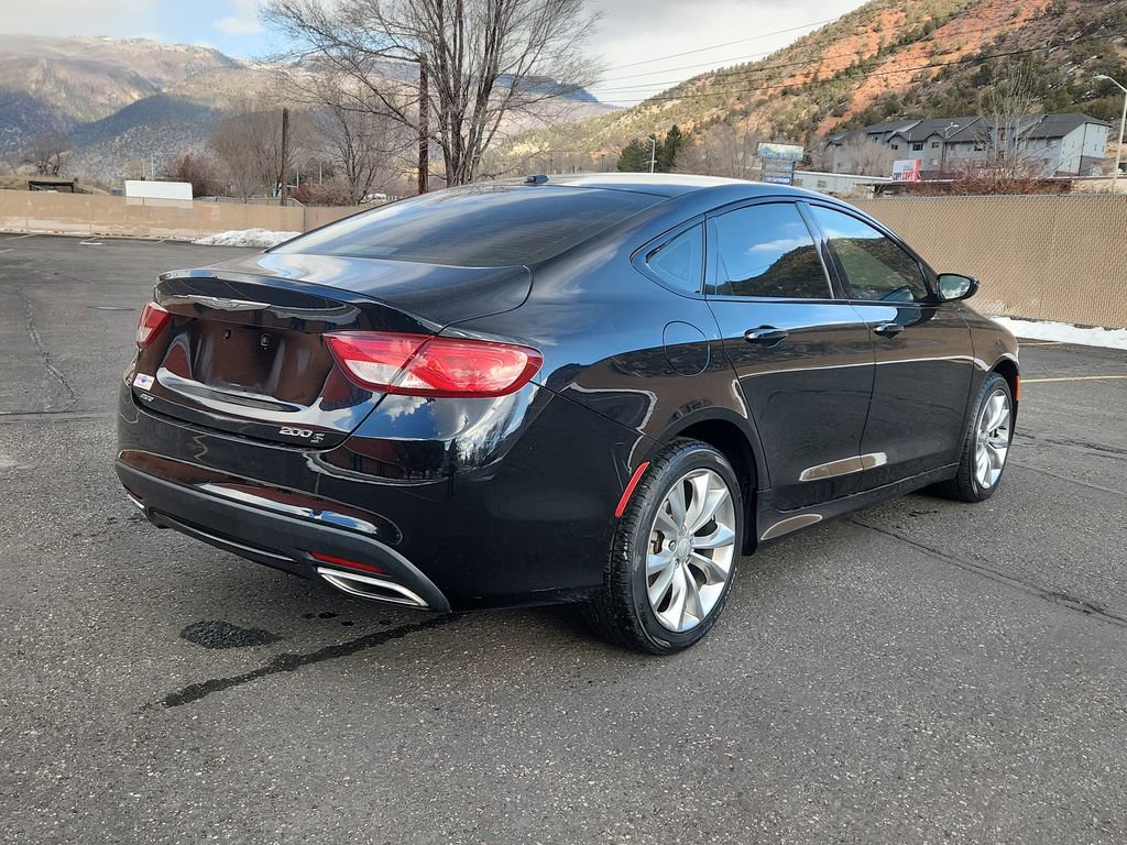 Used 2015 Chrysler 200 S AWD/4WD image 3