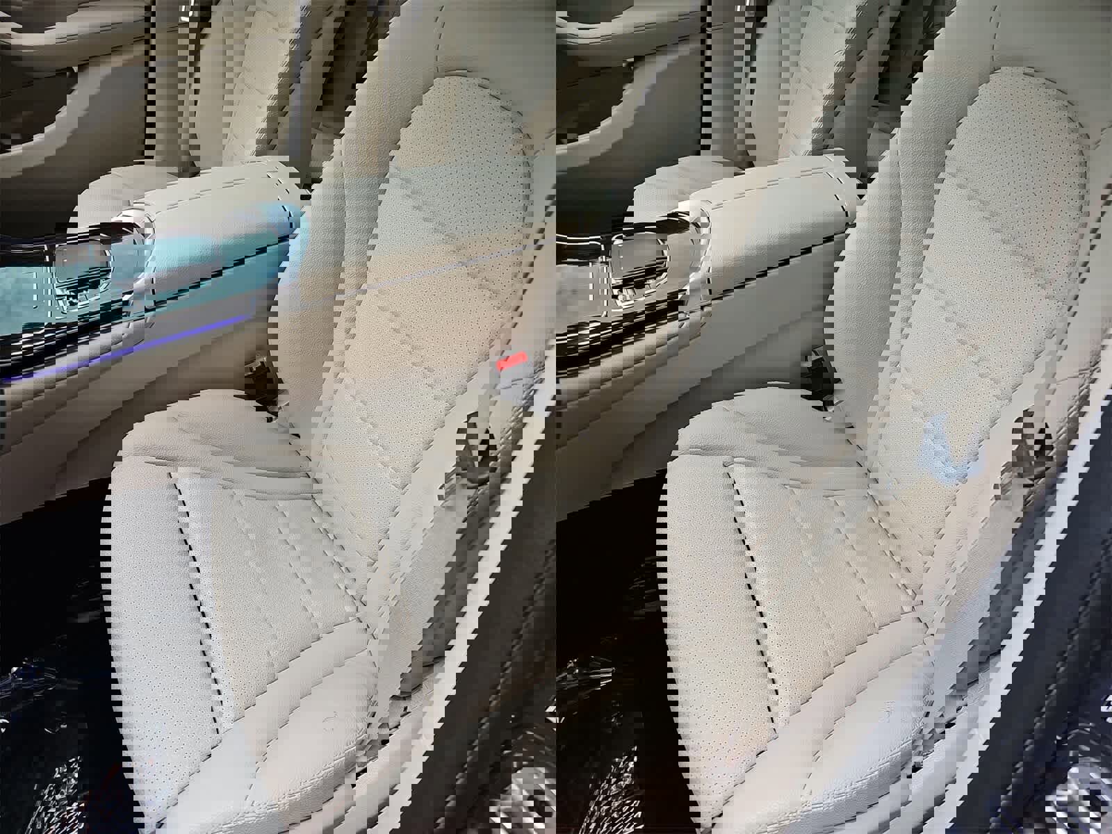 Used 2021 Mercedes-Benz GLC 300 4MATIC image 15