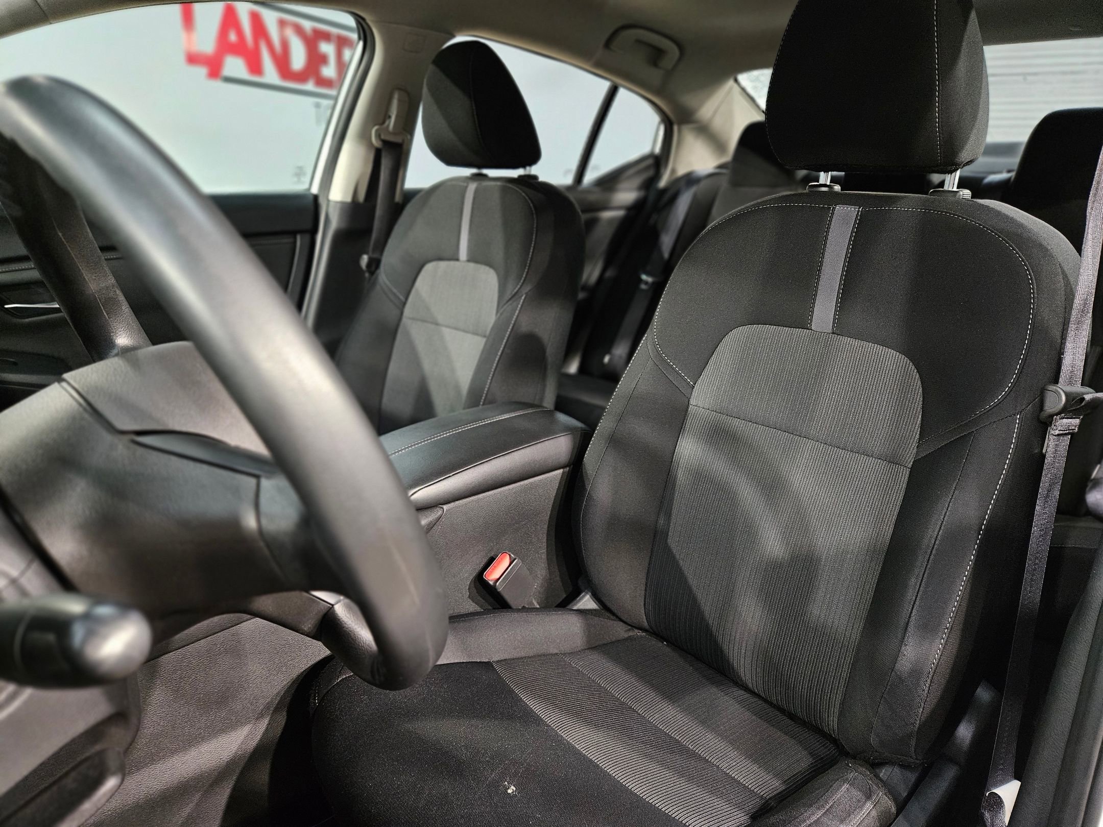 Used 2024 Nissan Sentra SV image 23