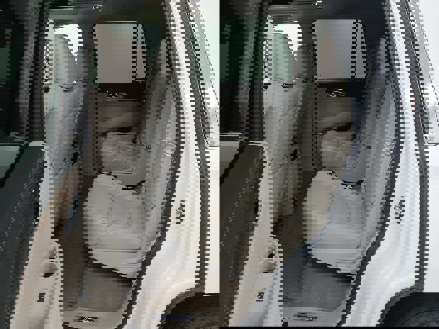 Used 2019 Cadillac Escalade Luxury image 14