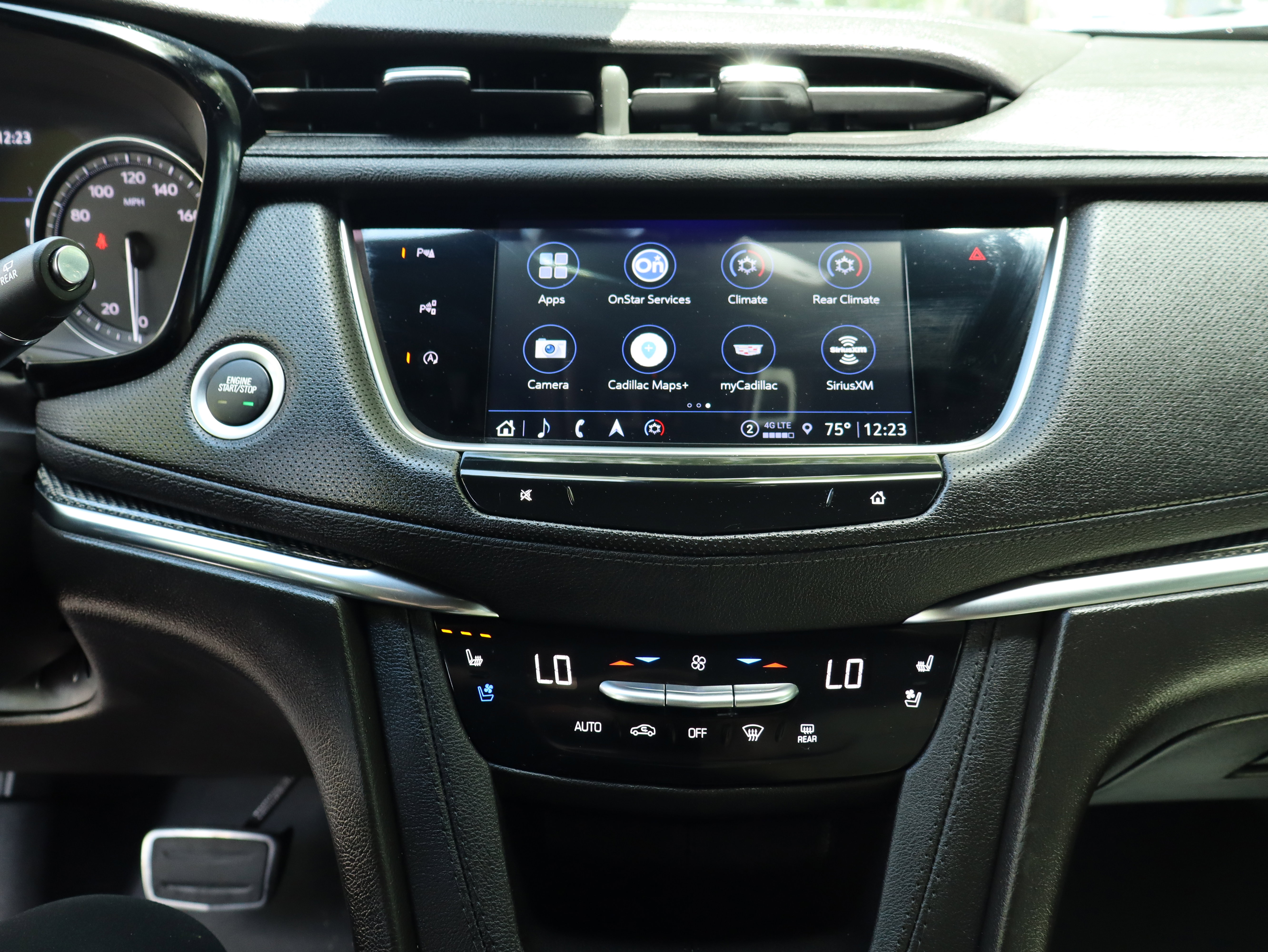 Used 2023 Cadillac XT5 Sportv w/ Technology Package image 31