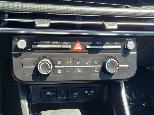 Used 2026 Hyundai Tucson SE image 12