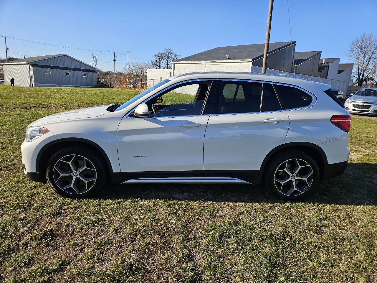 Used 2018 BMW X1 xDrive28i image 2