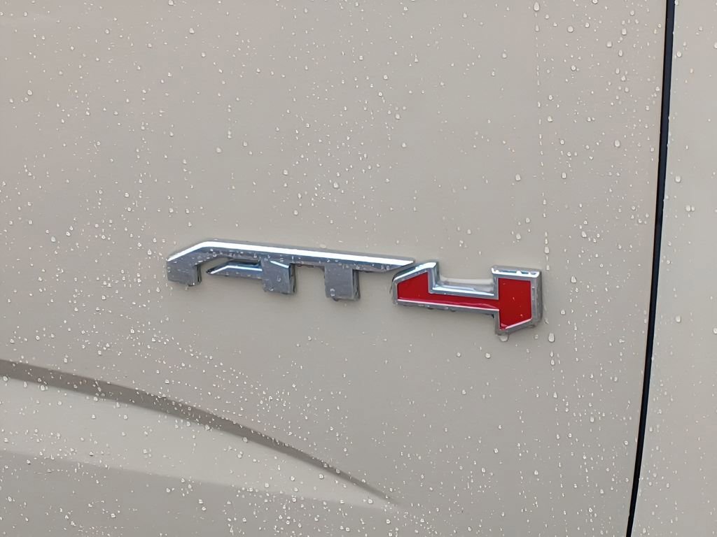 Used 2022 GMC Canyon AT4 w/ Trailering Package image 27