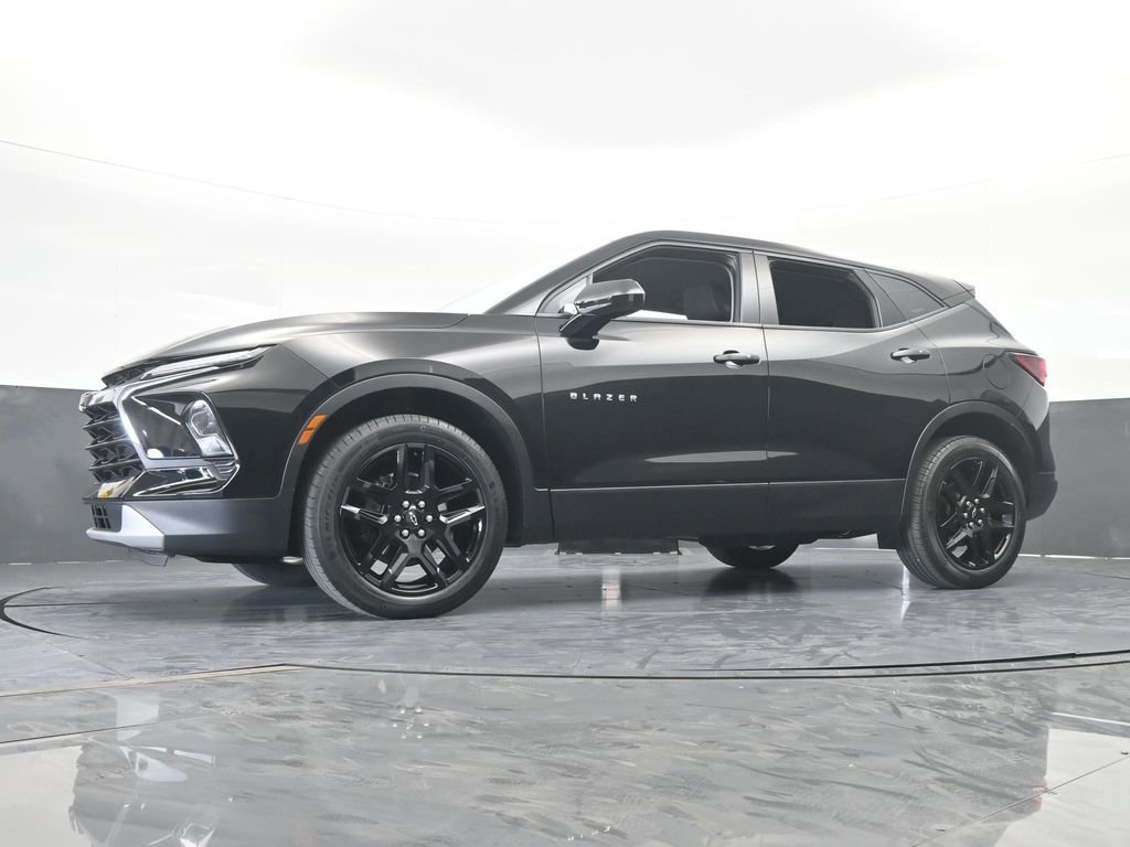 Certified 2023 Chevrolet Blazer LT w/ Driver Confidence Package image 54