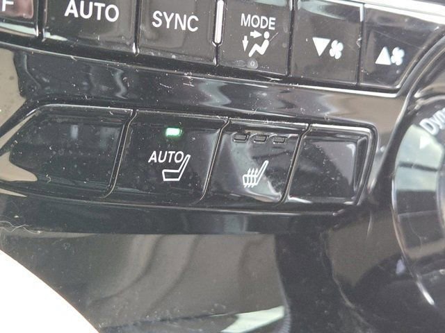 Used 2023 Acura MDX SH-AWD w/ Technology Package image 15