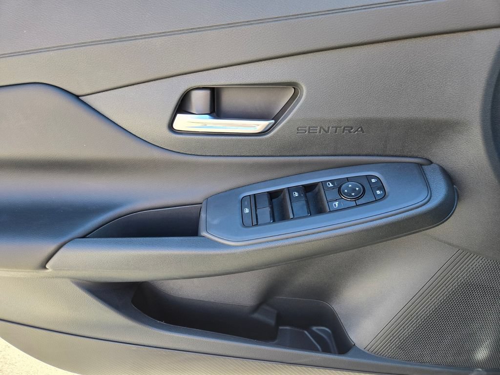New 2026 Nissan Sentra SV w/ SV Convenience Package FWD image 15