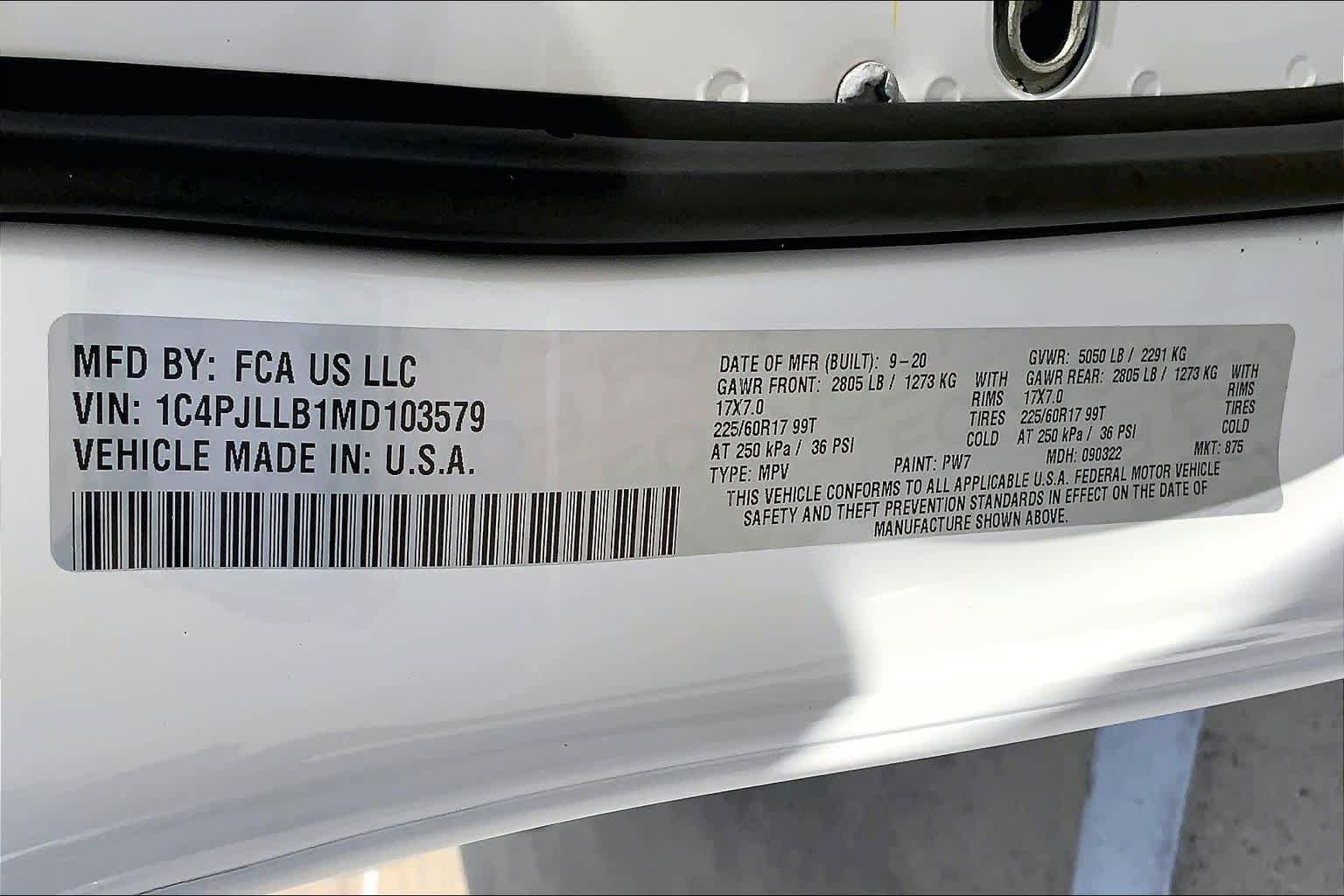 Used 2021 Jeep Cherokee Latitude Plus FWD image 36
